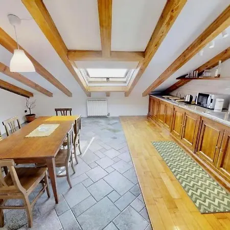 Mansarda Vista Mare San Michele 24 * 的里雅斯特