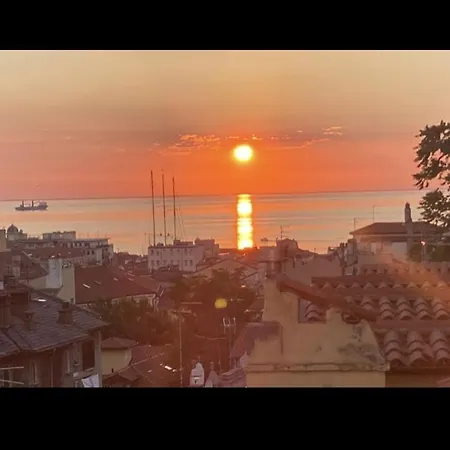 公寓 Mansarda Vista Mare San Michele 24